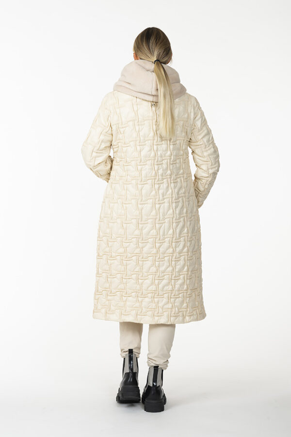 CRYSTAL Cream White Bi-Stretch Quilted Coat with fur hood - Image 7