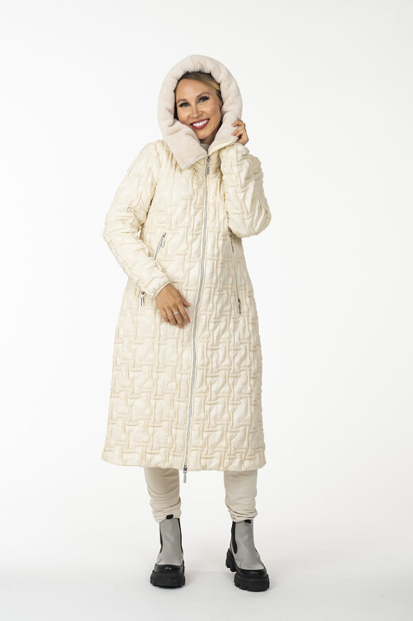 CRYSTAL Cream White Bi-Stretch Quilted Coat with fur hood - Image 5