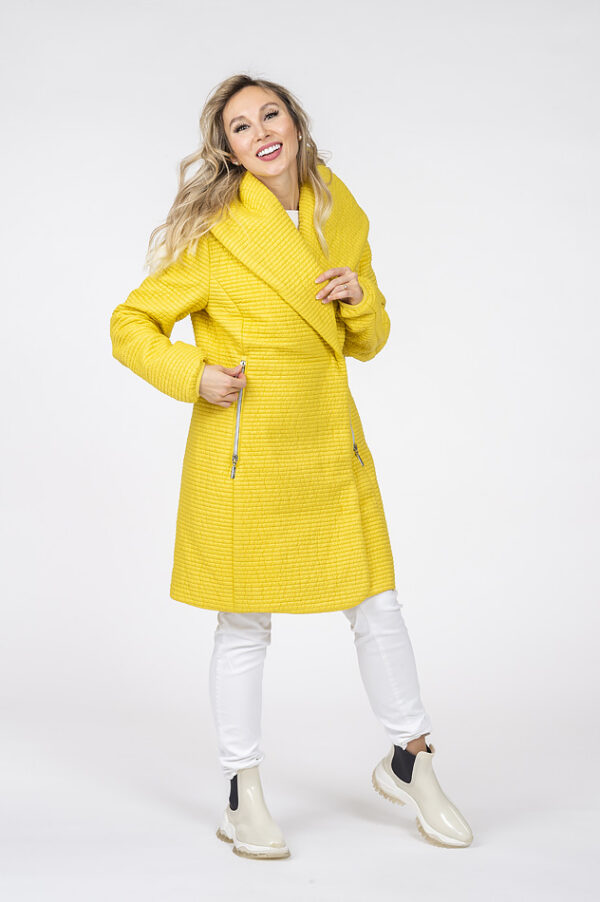 Sofia Yellow Quilted Jacket with shawl collar - Image 3